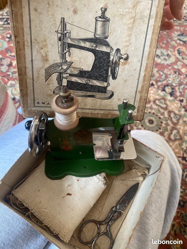 Machine a coudre jouet d'occasion - Collection - page 9