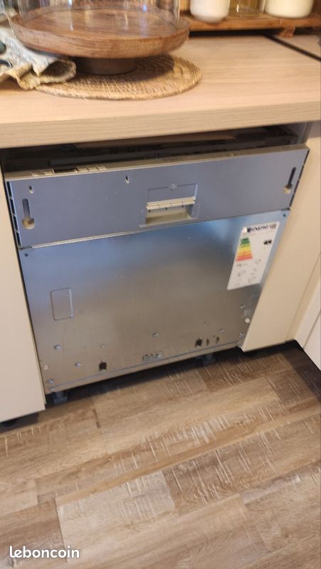 Lave-vaisselle encastrable HOTPOINT ARISTON 60cm-14 couverts - classe C (image 3)