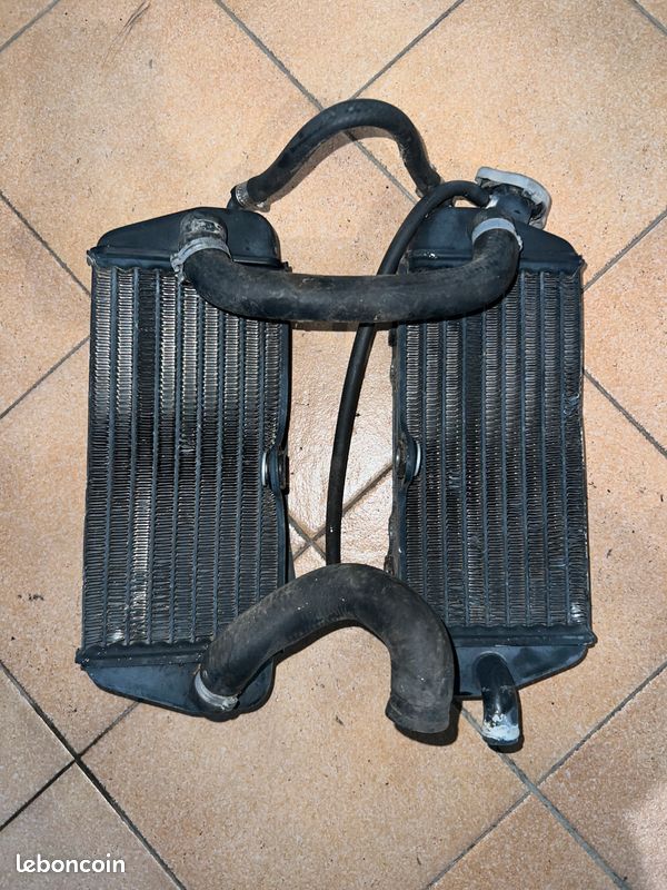 Double radiateurs APRILIA MX 125 2 Temps (image 2)