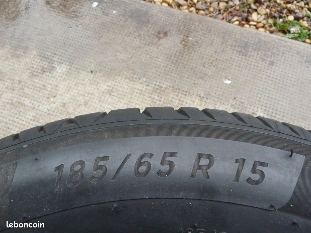 Roue De Luxe 70mm Pour Citroën C6 1/10e – Pneu Michelin, Jante Laiton