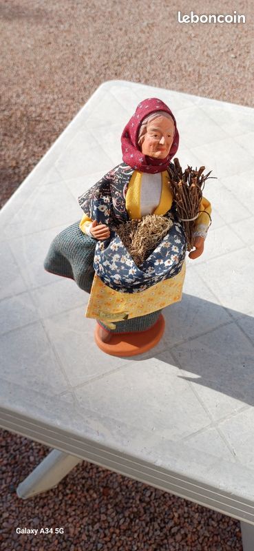 Santon femme (image 1)