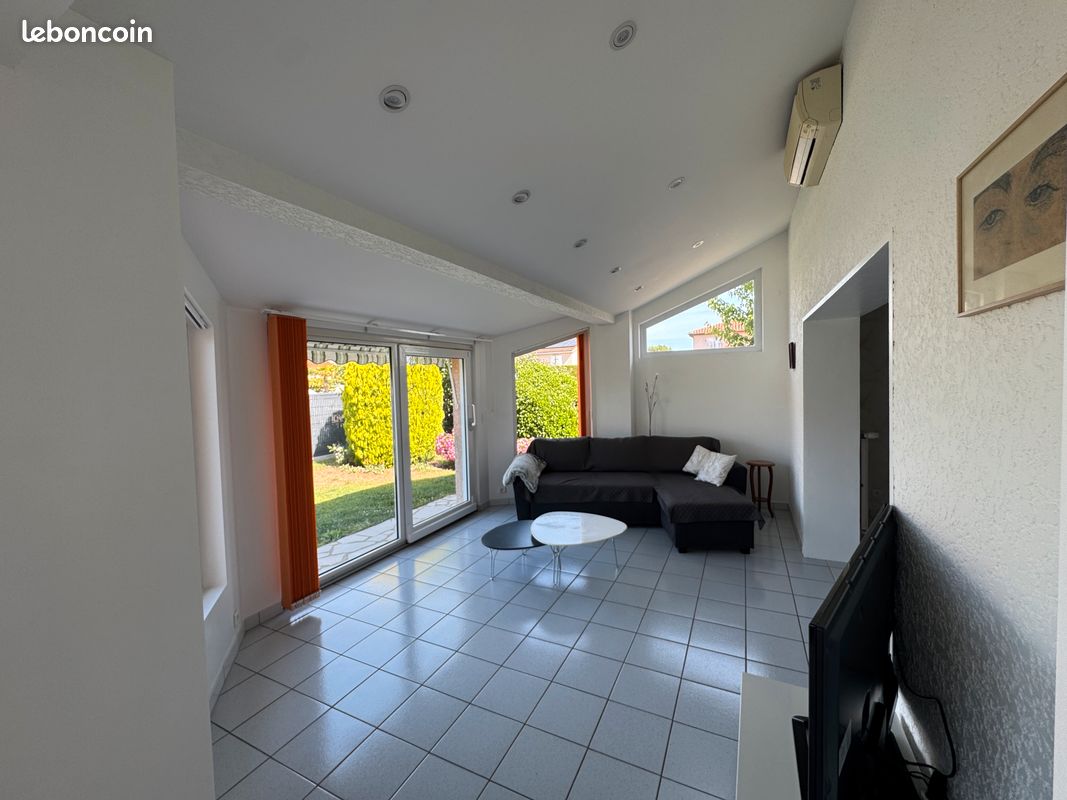 Maison 8 pièces 177 m² · à Veauche · 177 m² · 425 000 €