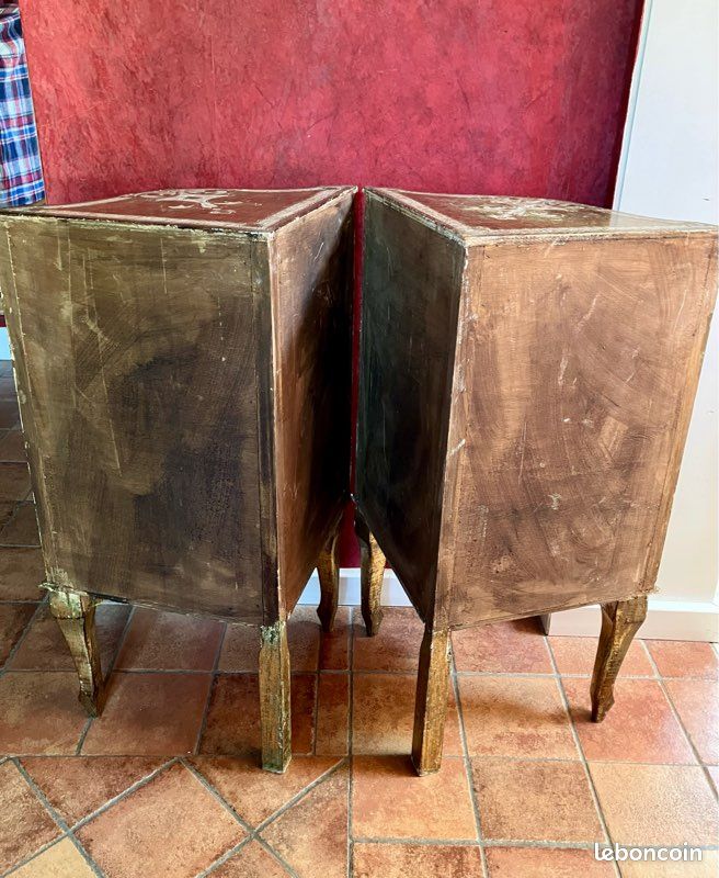 Ancienne Paire d'encoignures en bois doré (image 4)