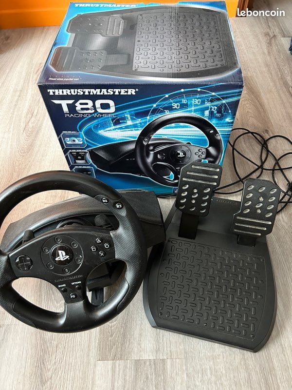 Volant et Pédales T80 (image 1)