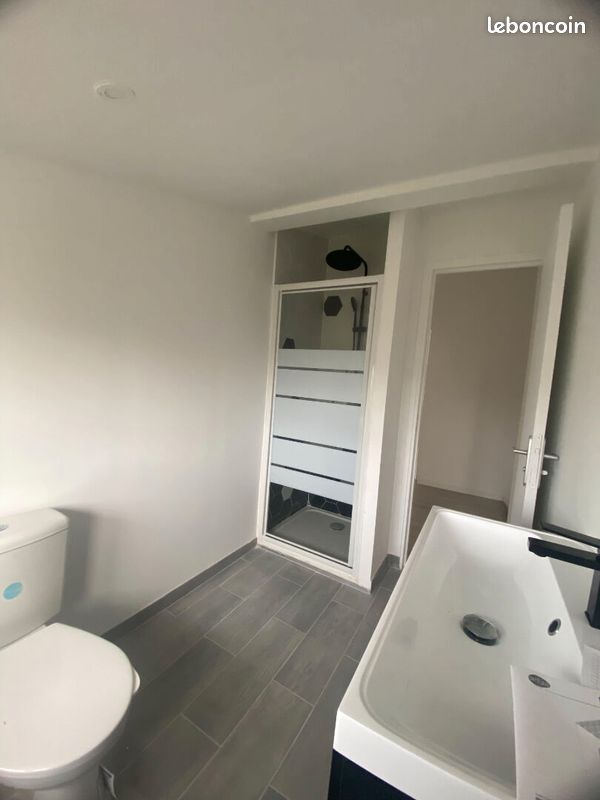 Maison a louer stains - 10 pièce(s) - 165 m2 - Surfyn