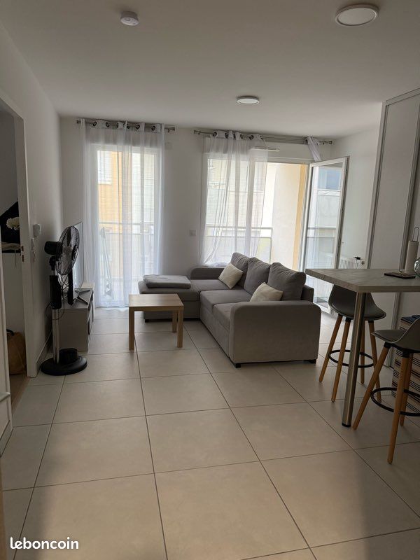 Appartement 2 pièces 40 m² · à Ville-la-Grand · 39,5 m² · 1 350 €/mois