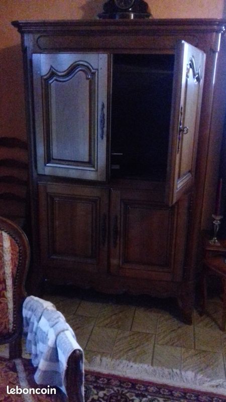 Armoire meuble télé (image 1)