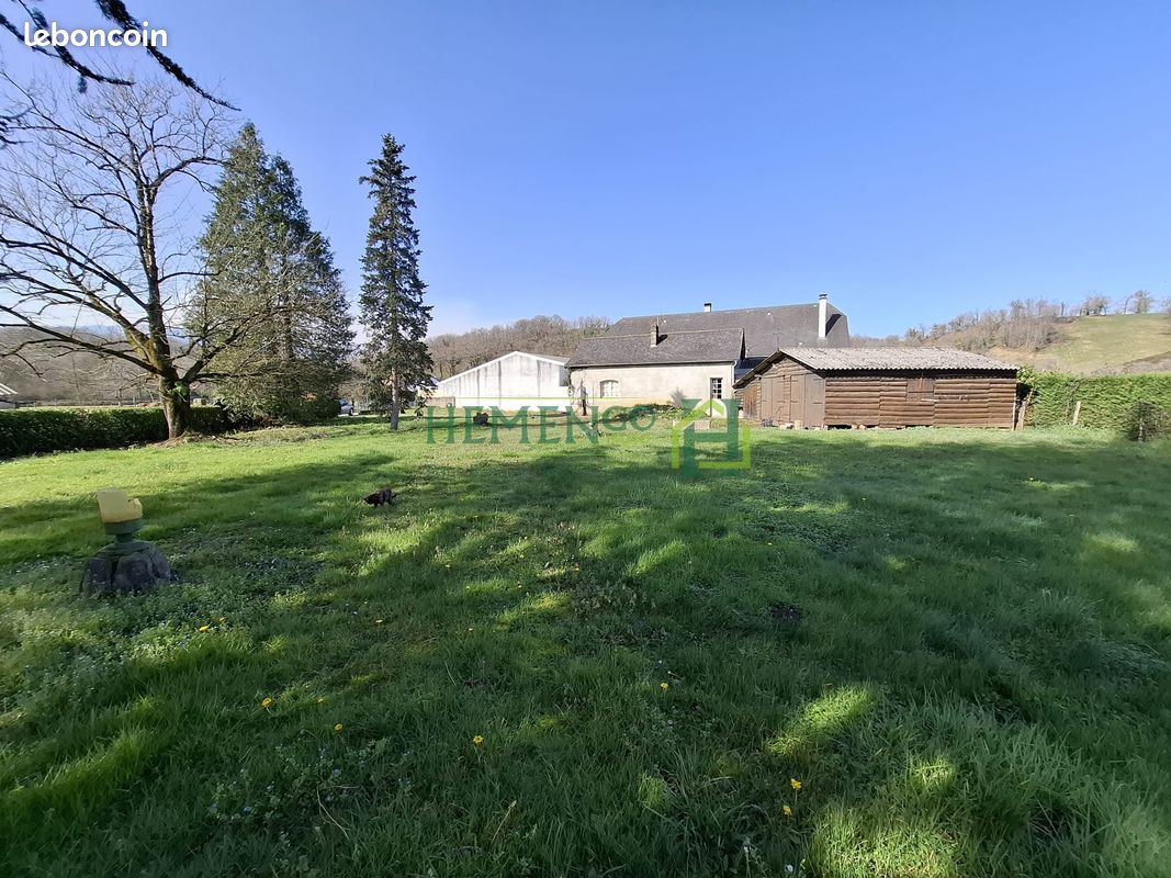 Terrain 1405 m² · à Idaux-Mendy · 1 405 m² · 35 000 €
