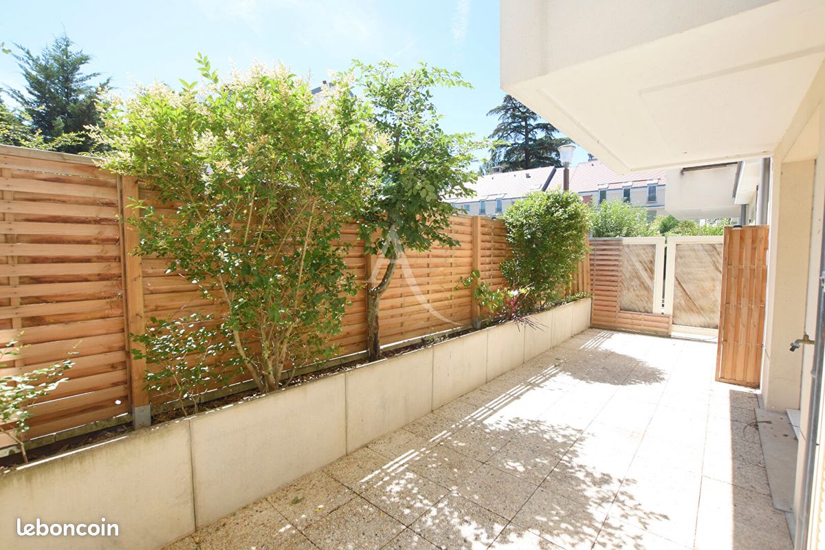 Appartement 2 pièces 47 m² · à Montigny-lès-Cormeilles · 47 m² · 810 €