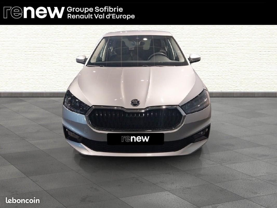 Skoda Fabia 1.0 MPI 80 ch BVM5 Ambition (image 2)
