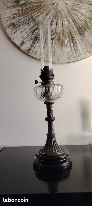 Lampe à pétrole (image 1)
