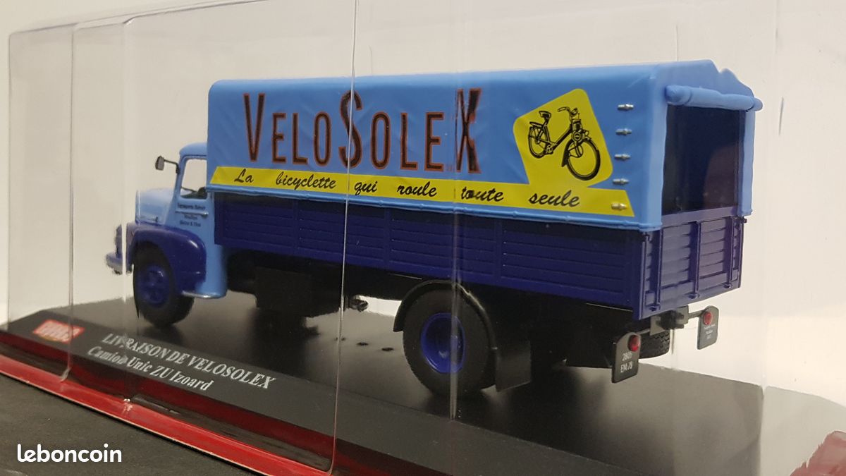 CAMION UNIC ZU-IZOARD Livraison de Velosolex | Collection CAMION UNIC ZU-IZOARD Livraison de Velosolex | Collection