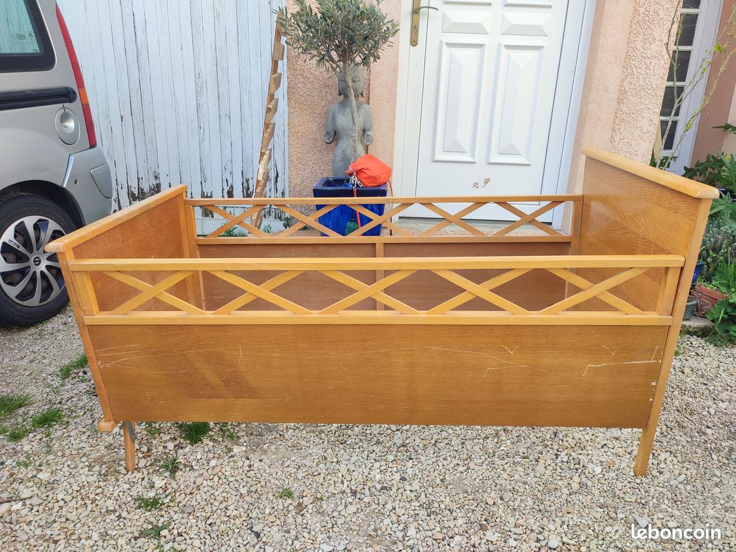 Lit enfant vintage années 50 pieds compas (image 9)