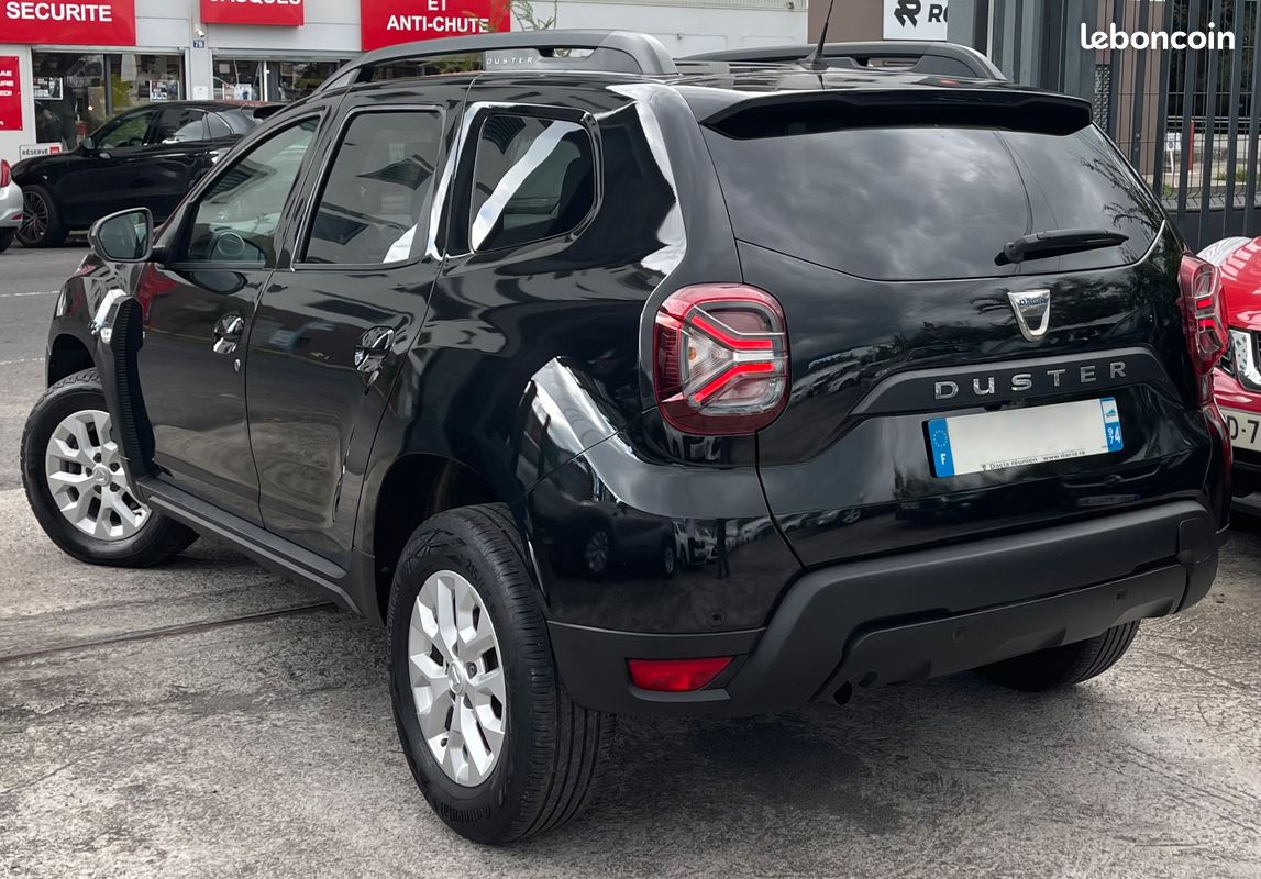 Dacia duster 1.5 blue ci 115 cv (image 2)