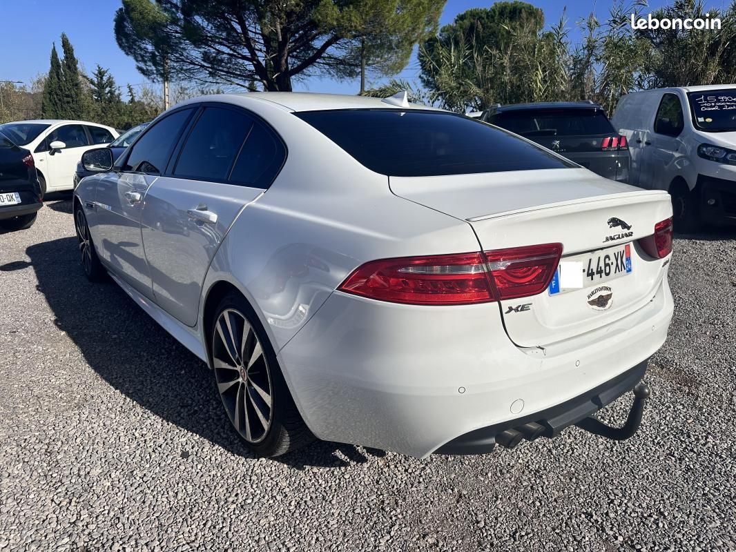 Jaguar XE 2.0 D - 180 ch BVA AWD R-Sport (image 3)