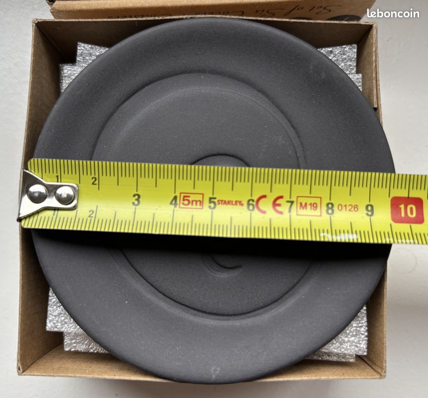6 couvercles et sous-verres / cover and coaster en porcelaine noire (image 5)