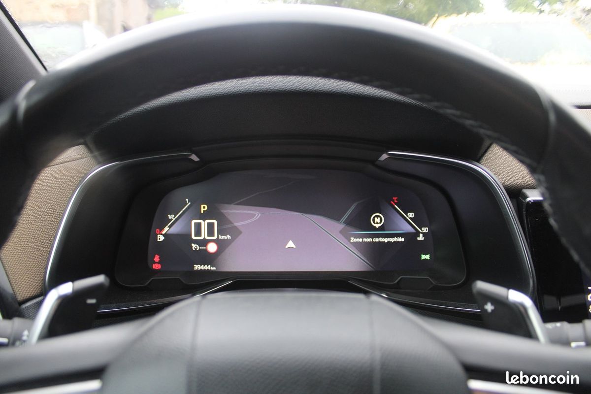 Ds DS 7 CROSSBACK II BASTILLE HDI 130 CV GPS 3D CAMÉRA USB JA 19 I-COKPIT FULL LED BOITE AUTO EAT-8 (image 13)