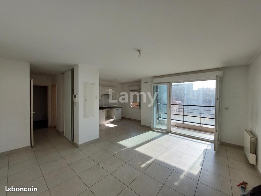 Appartement 2 pièces 46 m² · à Villefranche-sur-Saône · 46 m² · 666 €