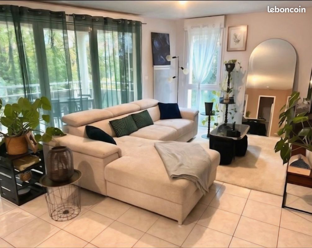 Appartement 3 pièces 88 m² · à Saint-Dié-des-Vosges · 88 m² · 700 €/mois