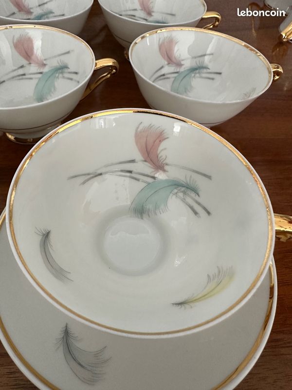 Service a cafe en porcelaine de Limoges (image 2)