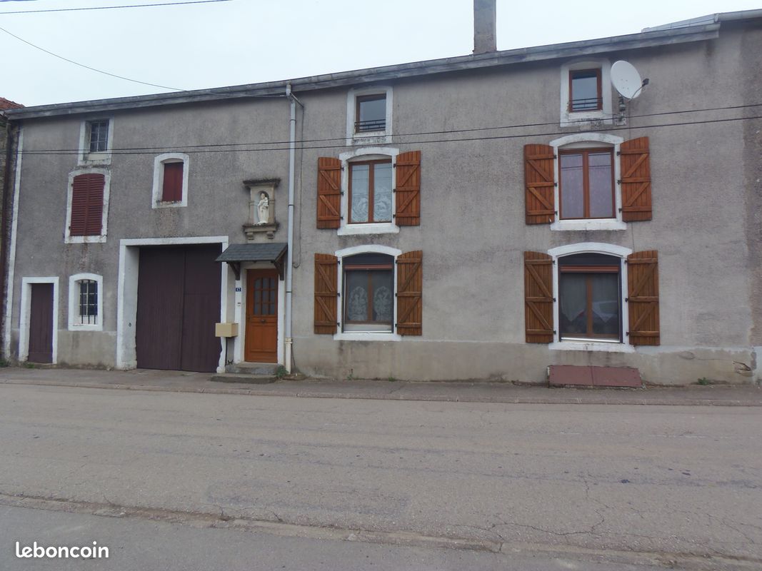 Maison 7 pièces 150 m² · à Ville-sur-Illon · 150 m² · 135 000 €