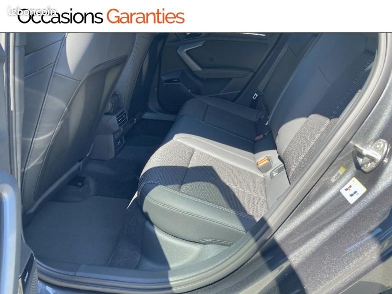 Audi A3 Sportback 1.5 TFSI 150ch Hybride S line S tronic 7 (image 13)