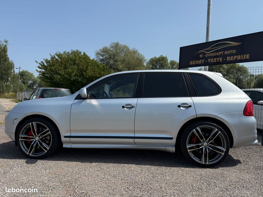 PORSCHE CAYENNE 4,5 TURBO S 521 ch 5P BVA - Financement à partir de 299e/Mois (image 10)