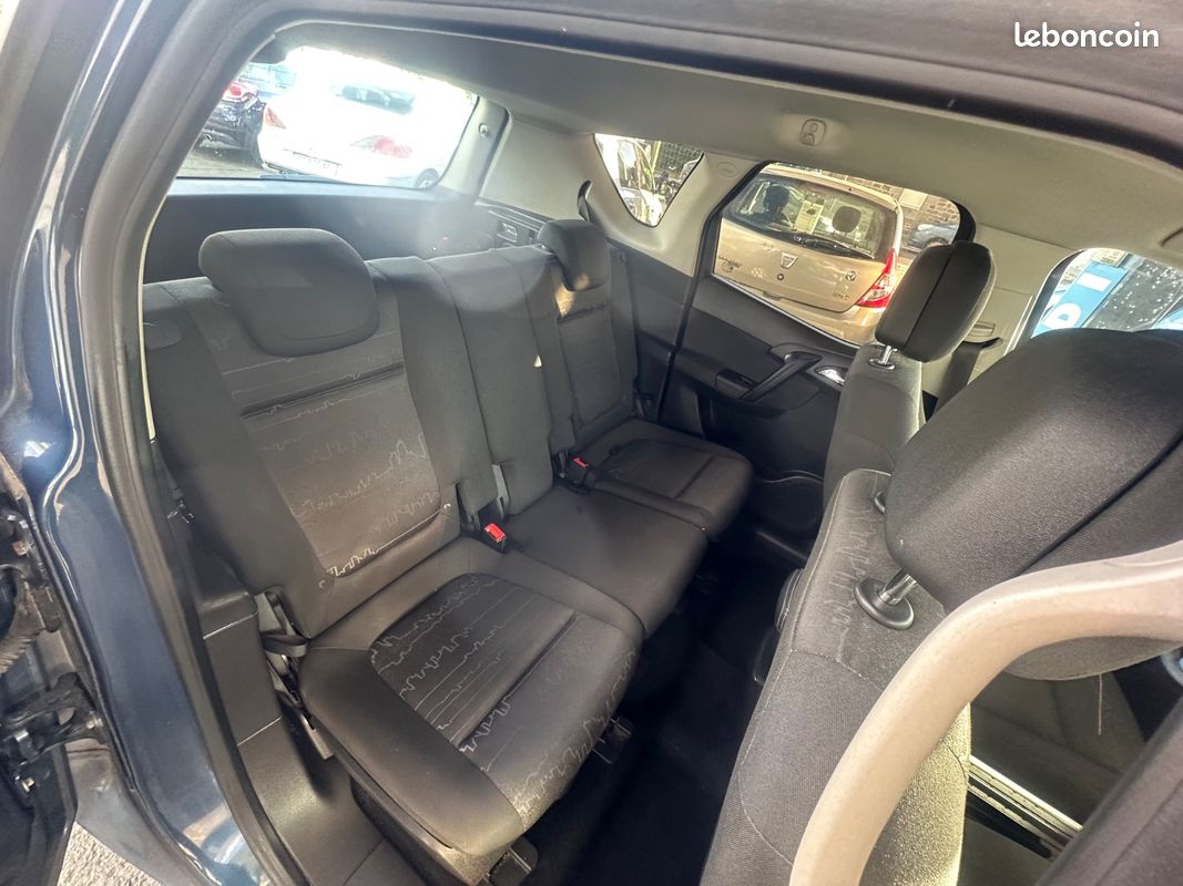 Opel Meriva 1.4i 120 cv (image 9)