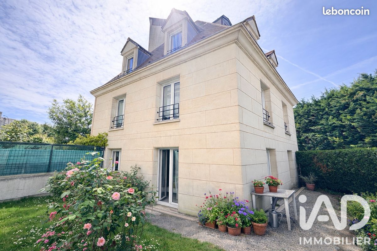 Appartement 2 pièces 54 m² · à Deuil-la-Barre · 54 m² · 1 250 €/mois