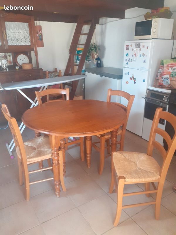 Table et chaises (image 1)