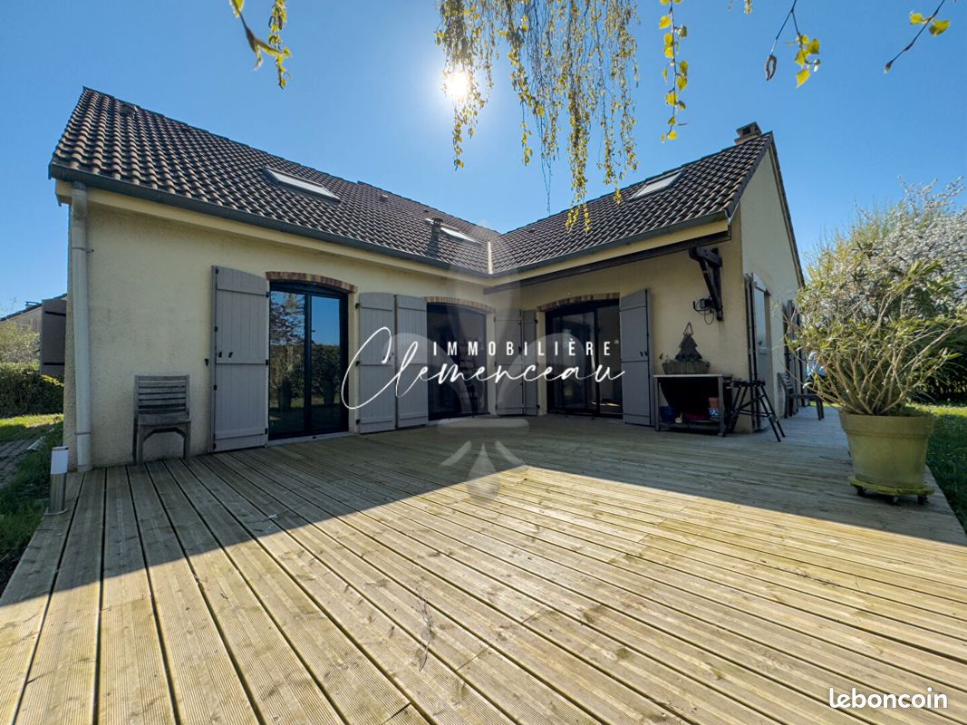 Maison 8 pièces 184 m² · à Villennes-sur-Seine · 184 m² · 830 000 €