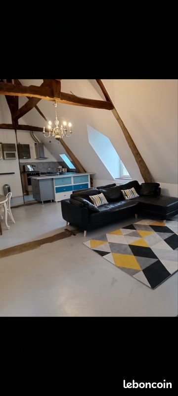 Appartement 4 pièces 80 m² · à Saumur · 80 m² · 820 €