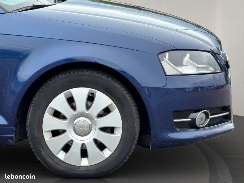 Audi A3 1.2 TFSI 105CH START/STOP ATTRACTION 5P (image 9)