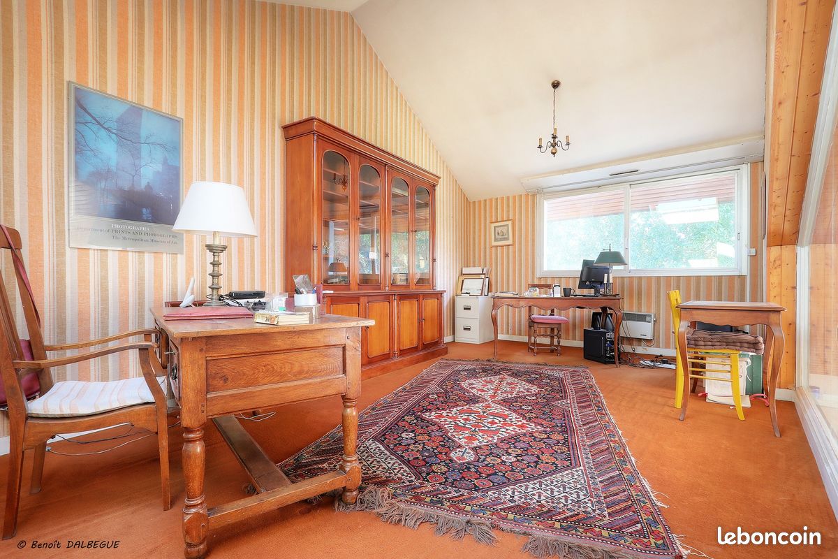 Maison 7 pièces 240 m² (image 8)