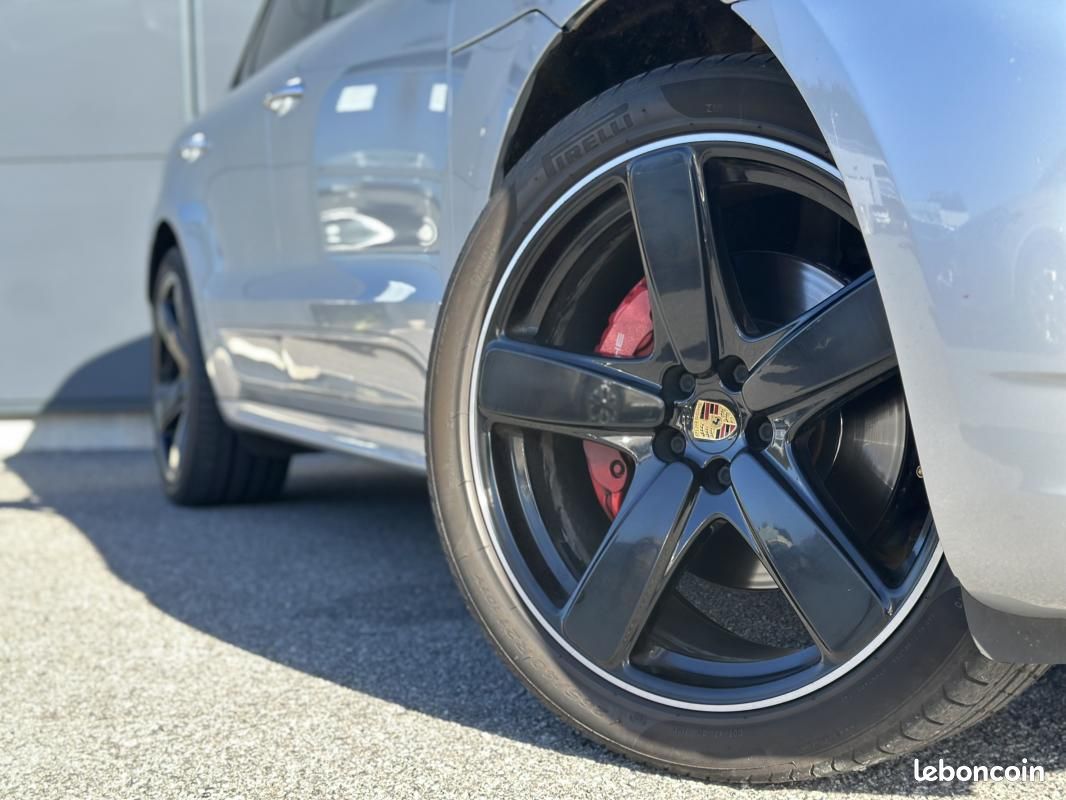 Porsche Macan TURBO 3.6 V6 400 CH PACK CARBONE ECHAP SPORT / BOITE DE TRANSFERT OK REVISION POUR ... (image 4)