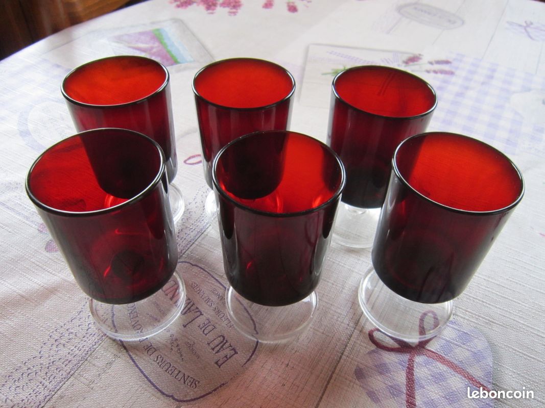 Service de petits verres (image 2)