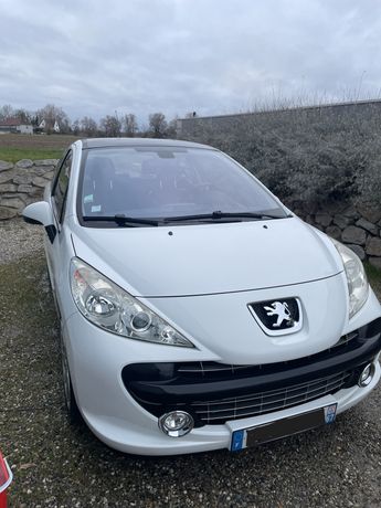 Voiture Peugeot 207 occasion Castelnau-d'Estrétefonds 31 au garage Jefferson