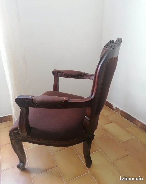 Un fauteuil Bergère Louis XV (image 1)