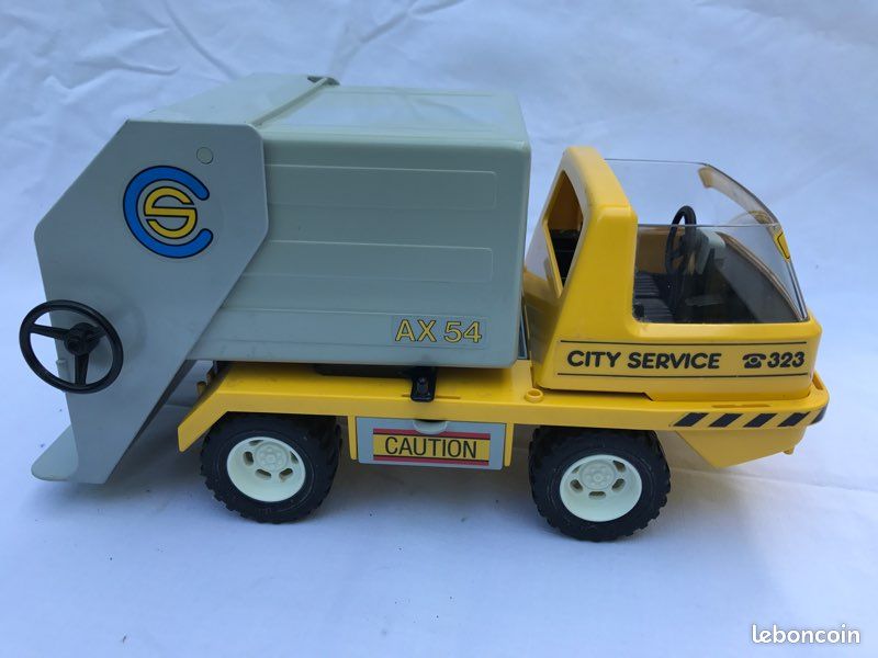 PLAYMOBIL Vintage 3780 – Camion Poubelle Et éboueurs Avec Chiens (1988)