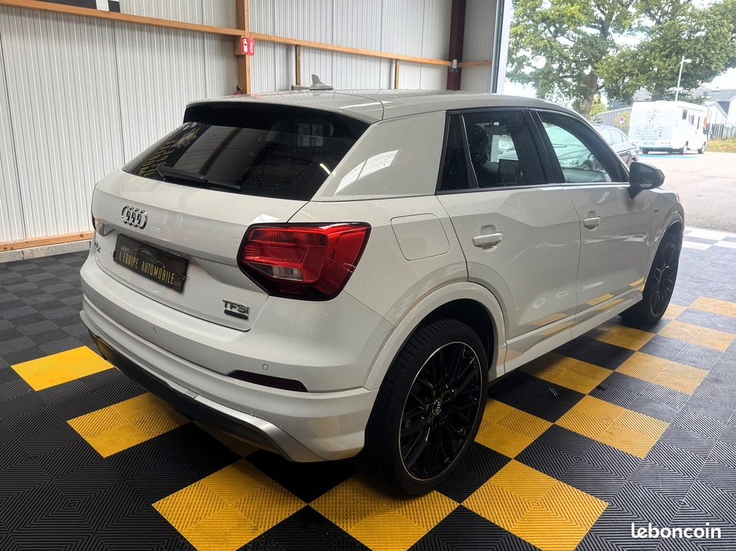 Audi Q2 2.0 TFSI 190 S LINE S TRONIC 7 (image 5)