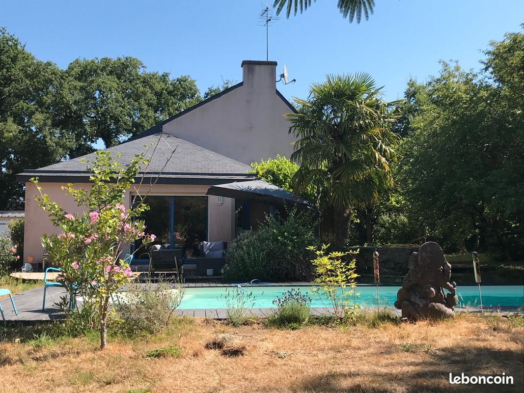 Maison 8 pièces 167 m² · à Brech · 167 m² · 594 000 €