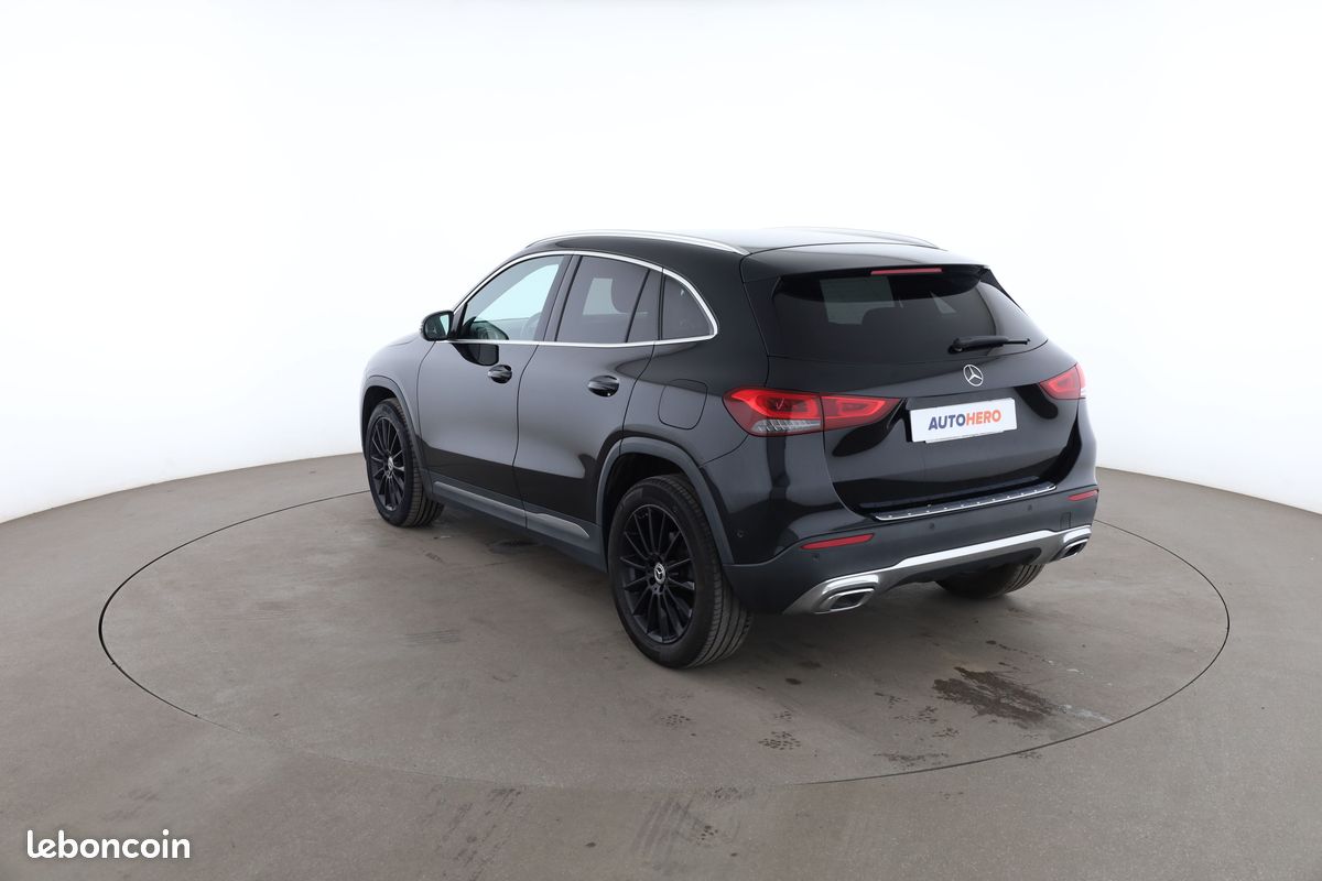 Mercedes-Benz GLA 200 d Progressive Line DCT 150 ch (image 2)