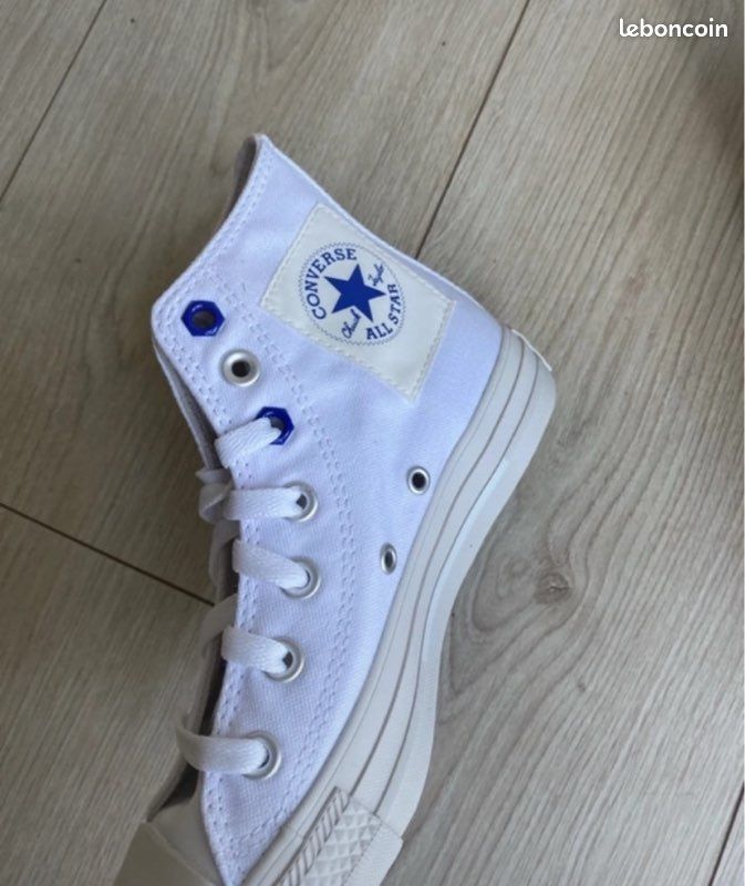 Converse neuves Taille 35 (image 2)