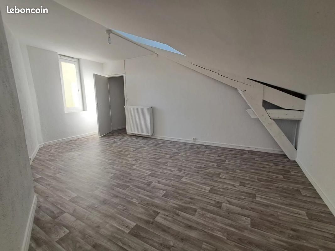 Appartement 4 pièces 78 m² · à Saint-Étienne · 78 m² · 523 €