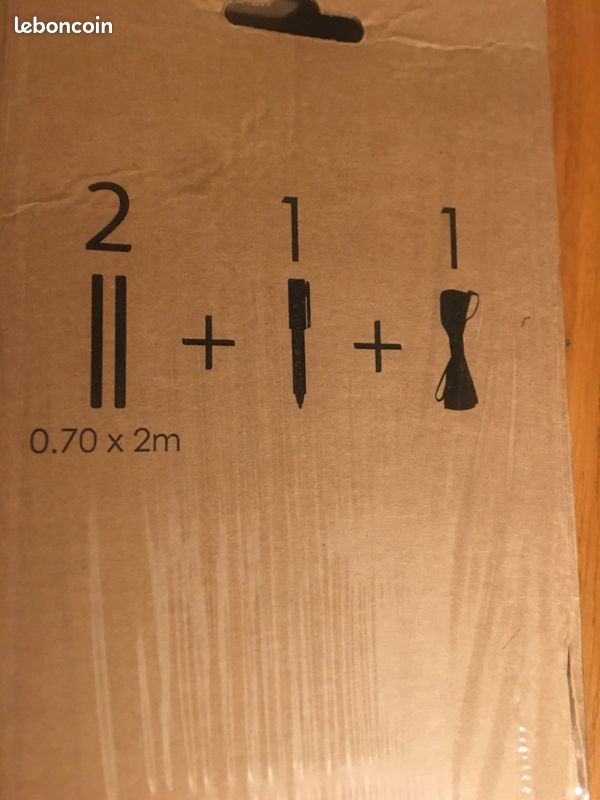 Paquet de papier cadeaux à personnaliser avec feutre et rubans (image 4)