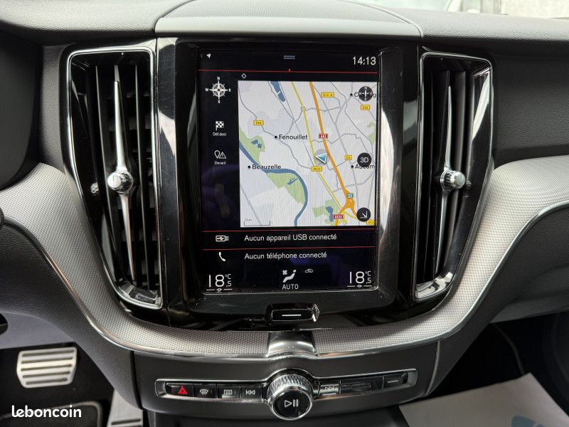 Volvo XC60 D4 AWD 190CH R-DESIGN GEARTRONIC (image 19)