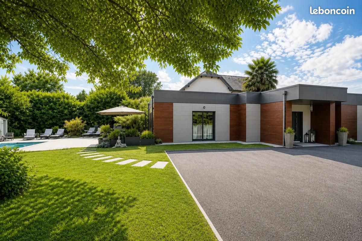 Maison 6 pièces 243 m² (image 1)