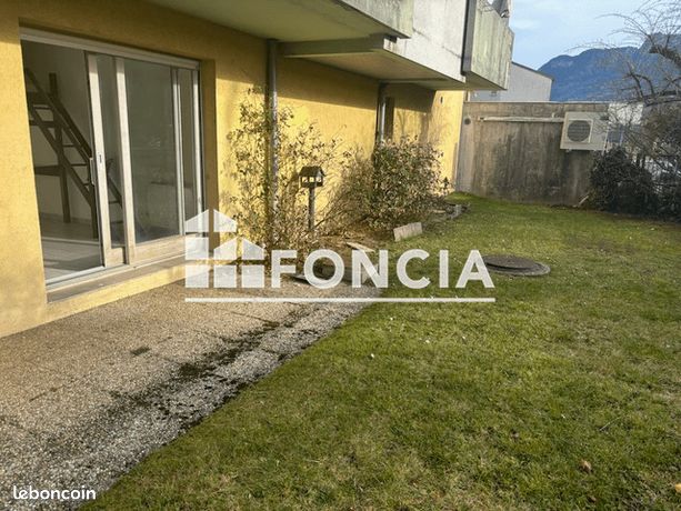 Studio 1 pièce 23 m²