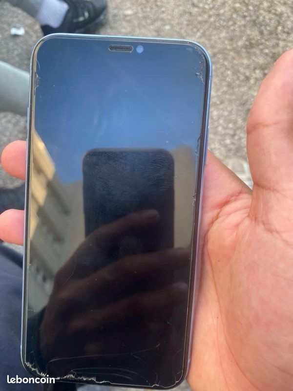 Iphone Xr (image 1)