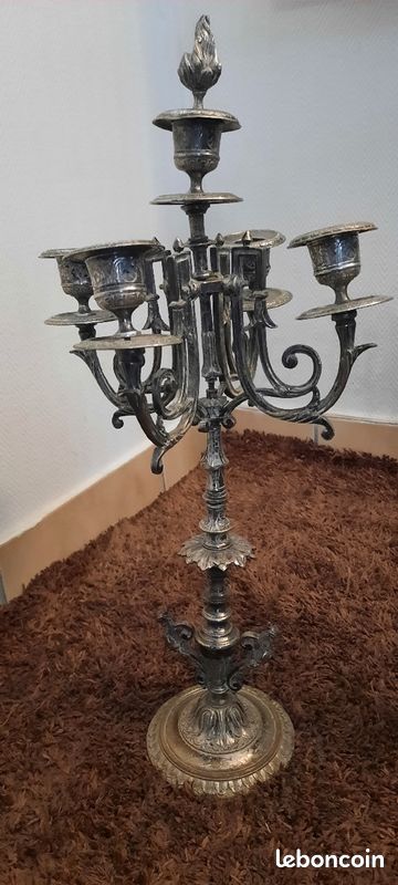 Ancienne belle bougeoirs en métal argenté ou Bronze argenté (image 3)